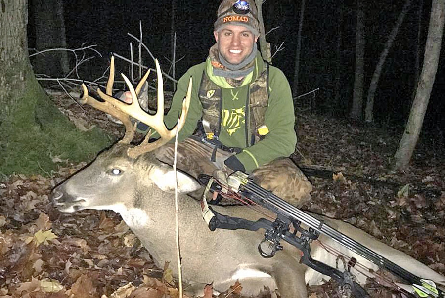 Hot Doe Lures Rutty New York Buck [Big Buck ALERT] HuntStand