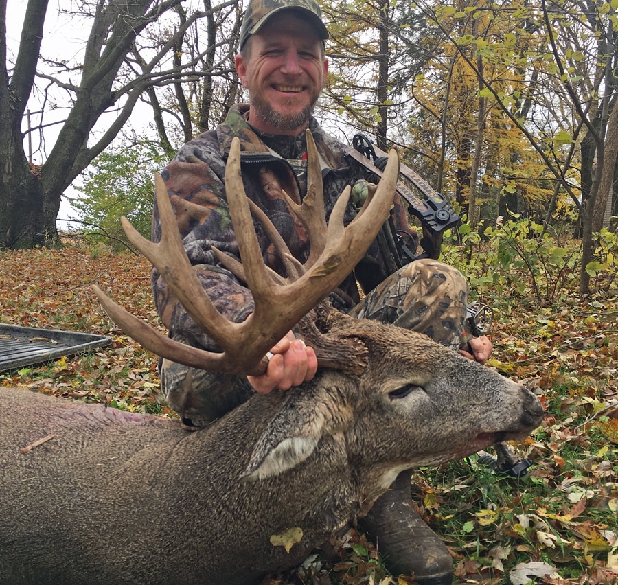 Iowa Buck Proves Beginner's Luck Is Alive & Well HuntStand