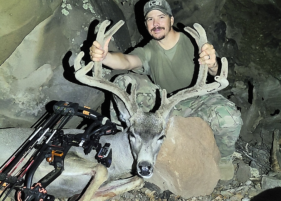 Amazing Tale Of A True Last-Minute Buck [Big Buck ALERT] - HuntStand