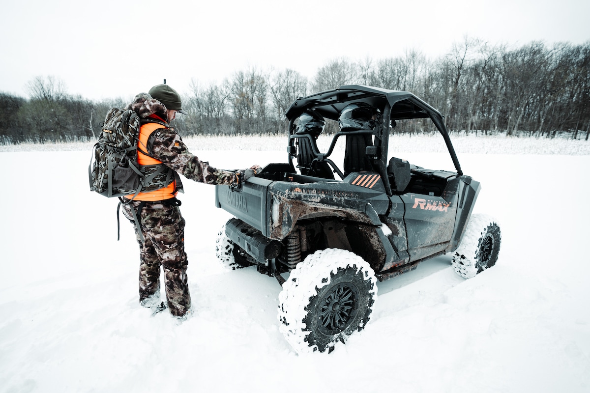 Planning Deer Hunting Vacations Are Opening or Closing Days Better