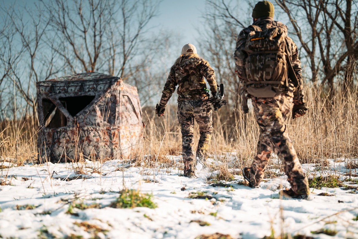 Planning Deer Hunting Vacations Are Opening or Closing Days Better
