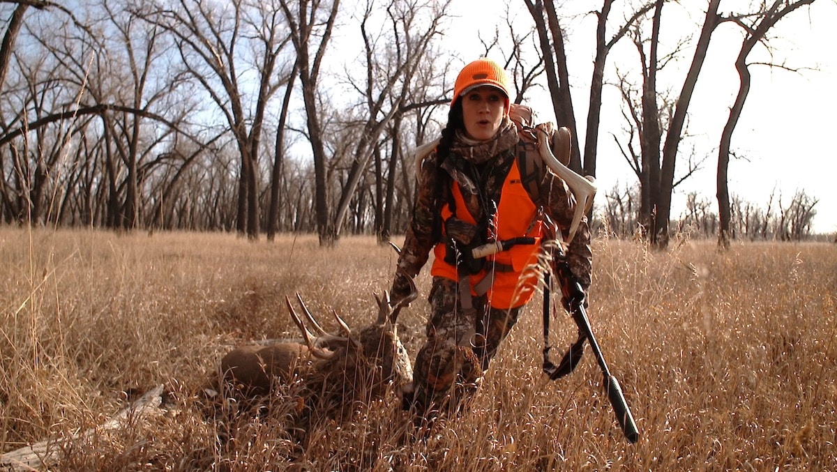 Planning Deer Hunting Vacations Are Opening or Closing Days Better