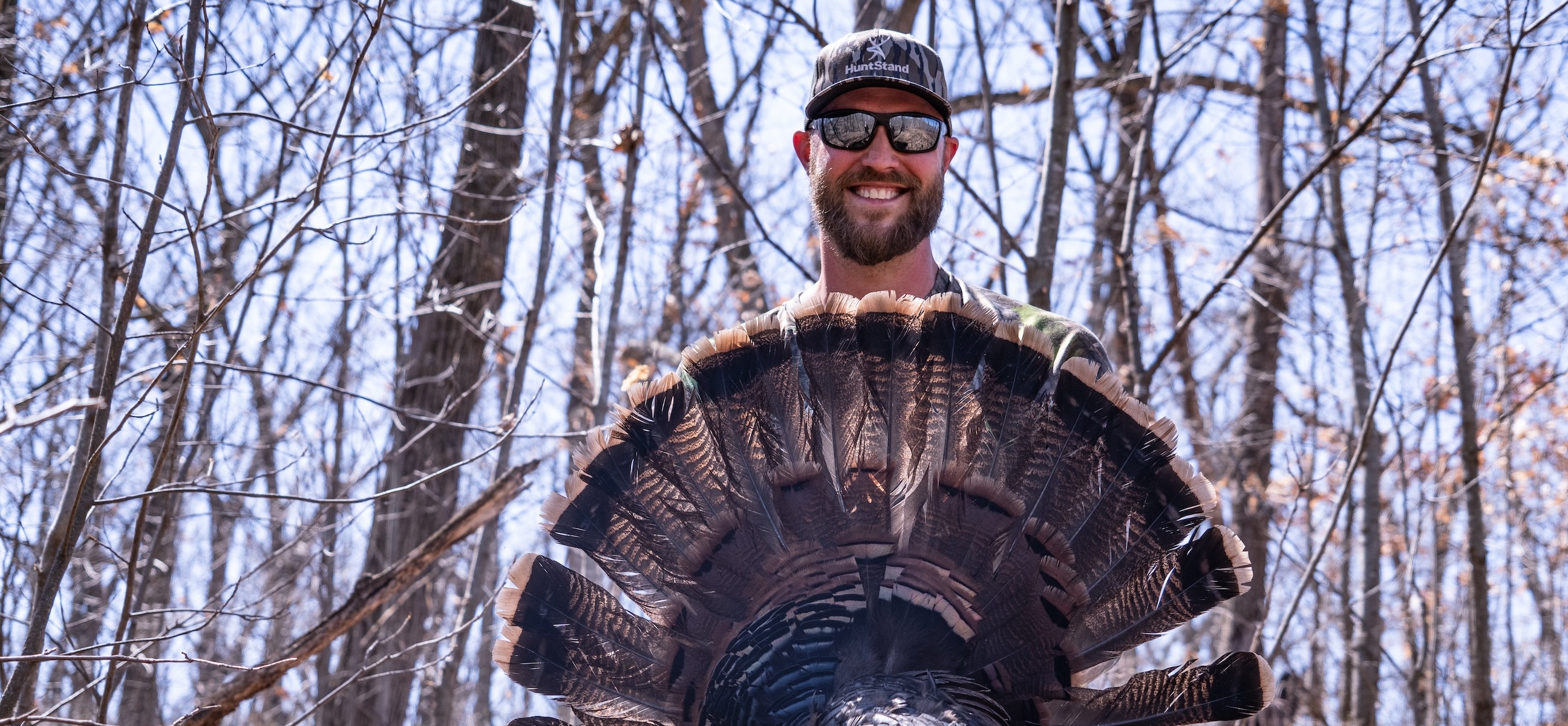 Midday Turkey Hunting | Close Calls Finally Pan Out [Turkey POSSE ...