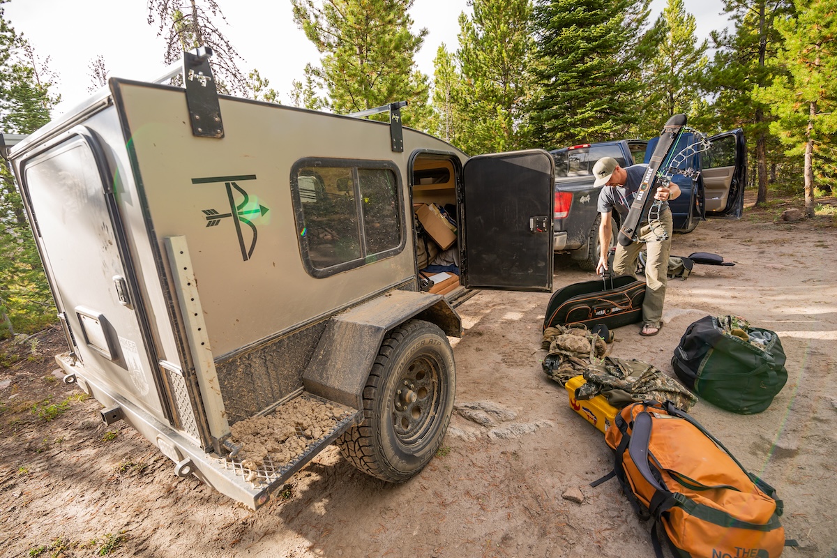 Camping Close Hunt Elk Close 3
