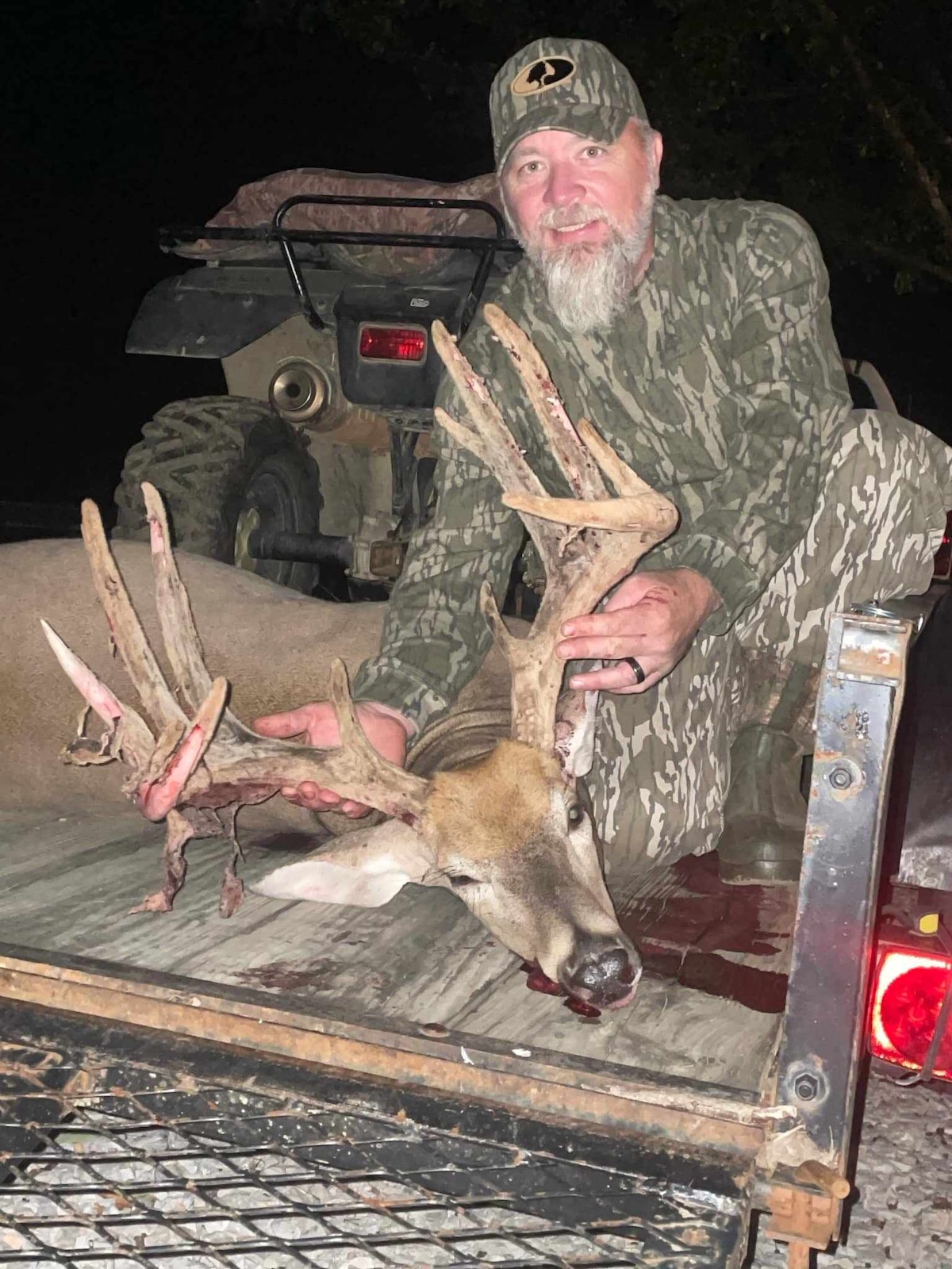 Massive Velvet 12-Pointer