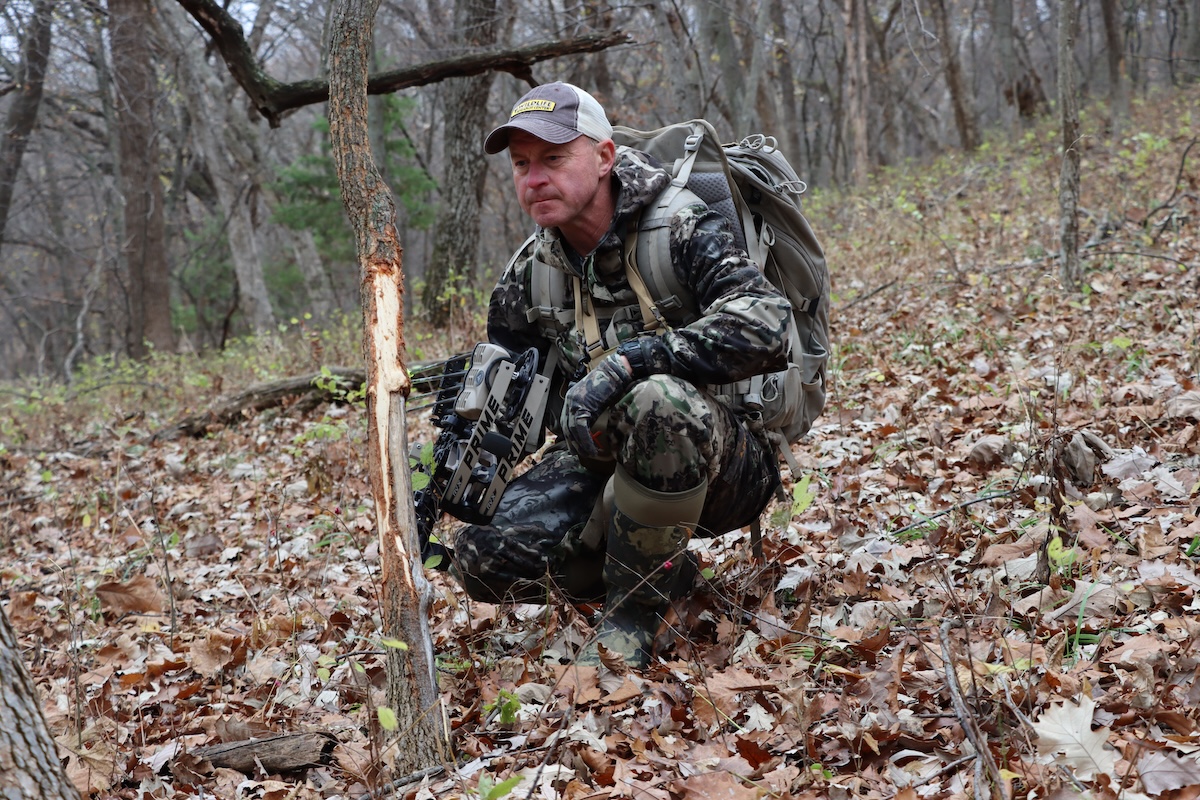 Use Cellular Trail Cameras Year Round Bw2114