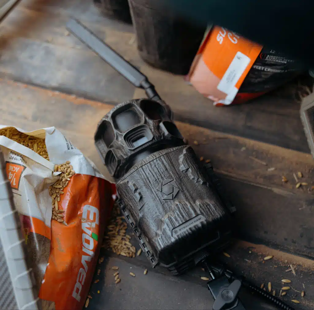 Stealth Cam Revolver Pro 30